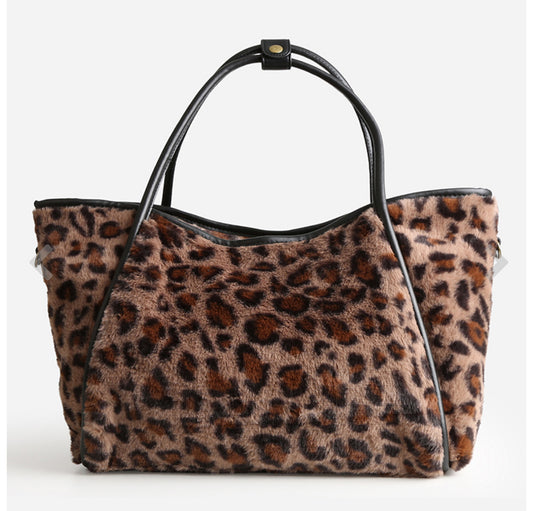 Leopard pattern tote bag w/strap