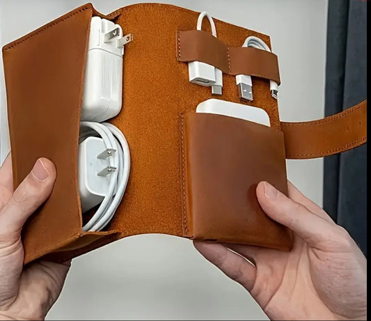 Compact leather charger case