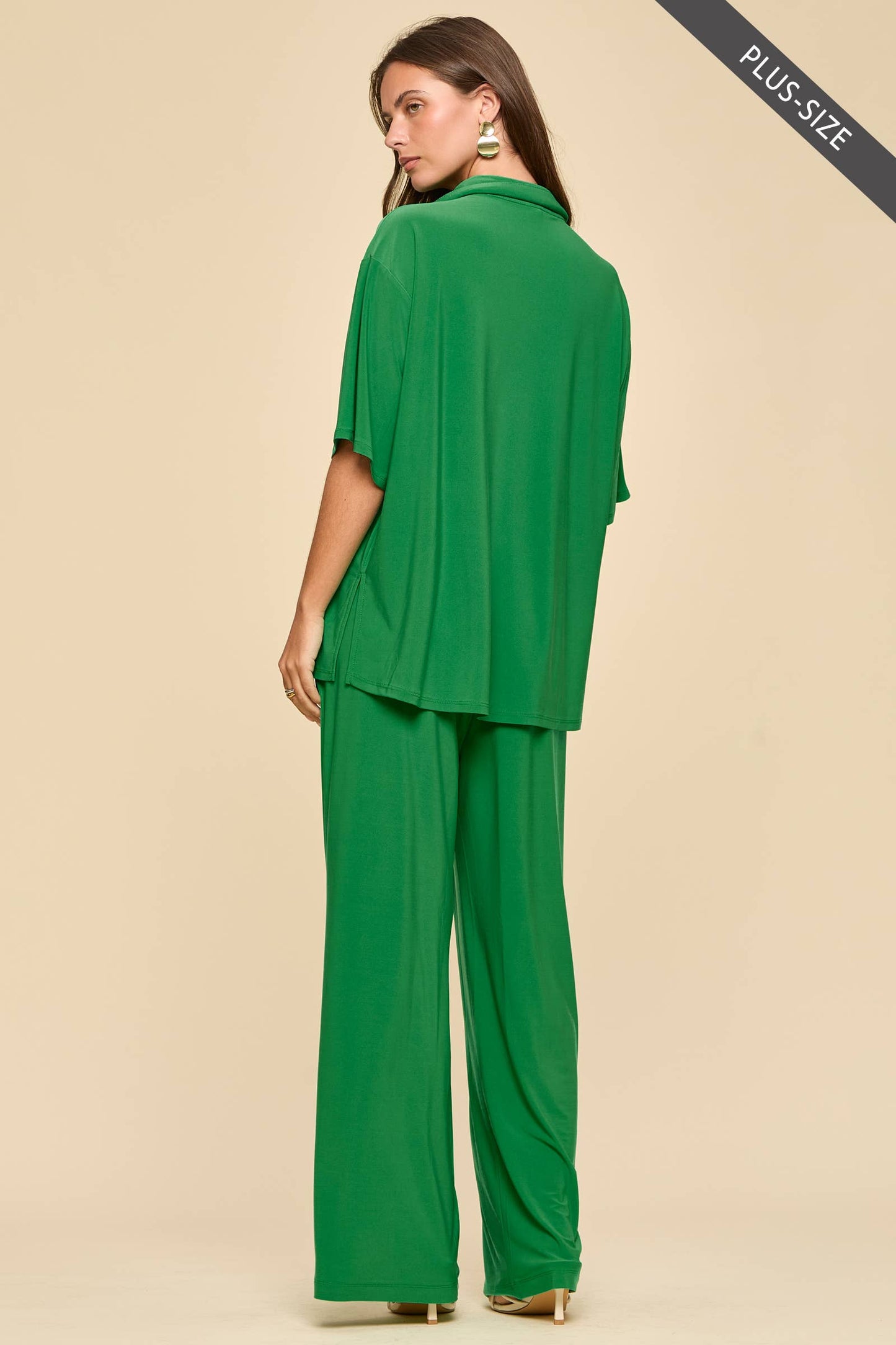 PLUS SIZE 2-Piece Blouse + Relaxed Pants Resort Wear Set