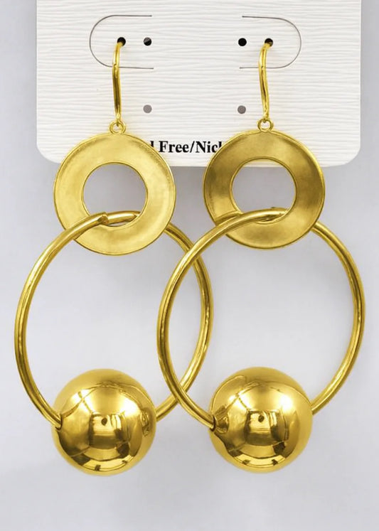 Gold or silver fashion earrings