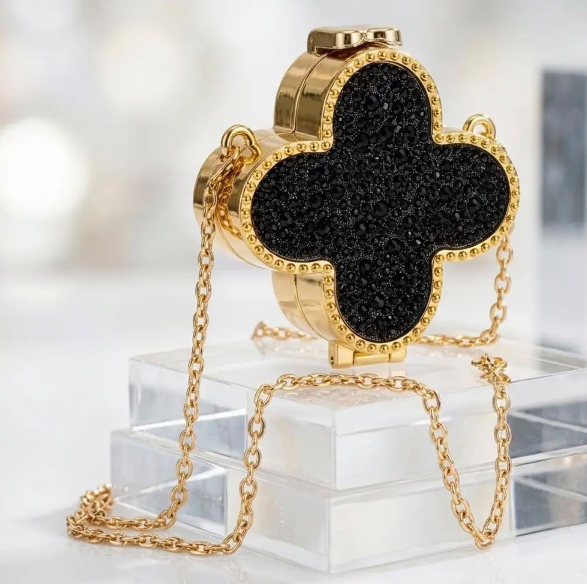 Sparkle & Shine Clover Cross Body Bag Black