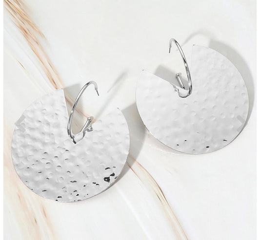 Hammered metal earrings