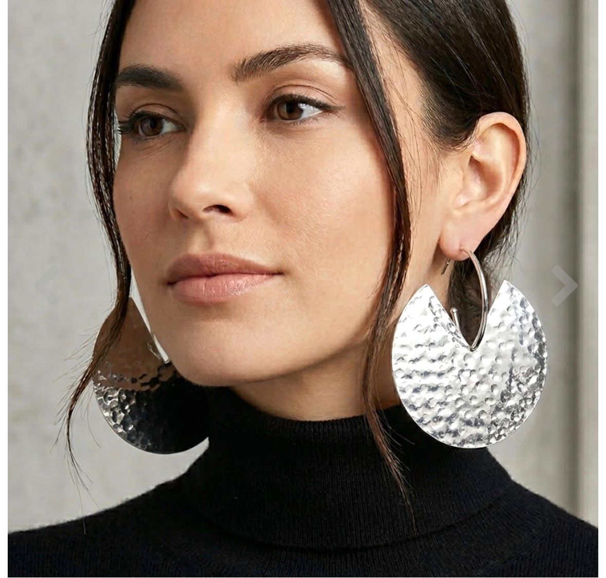 Hammered metal earrings