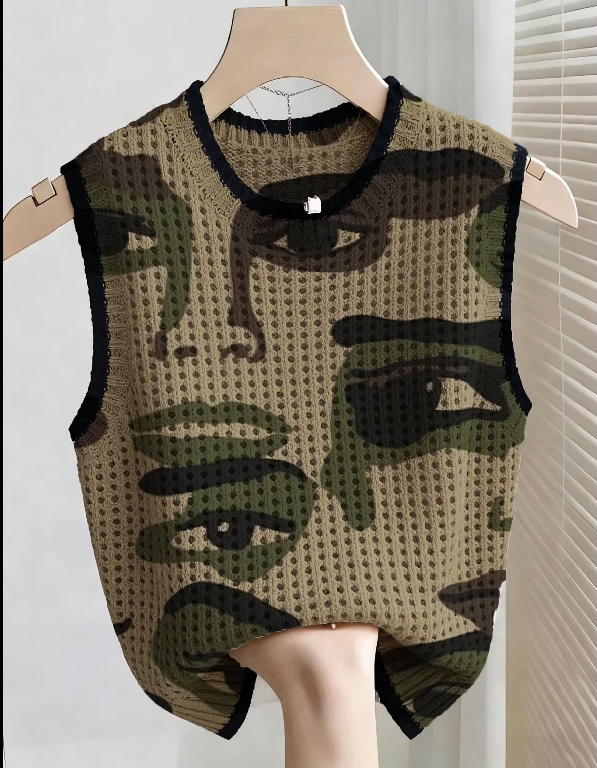 Khaki face sleeveless top